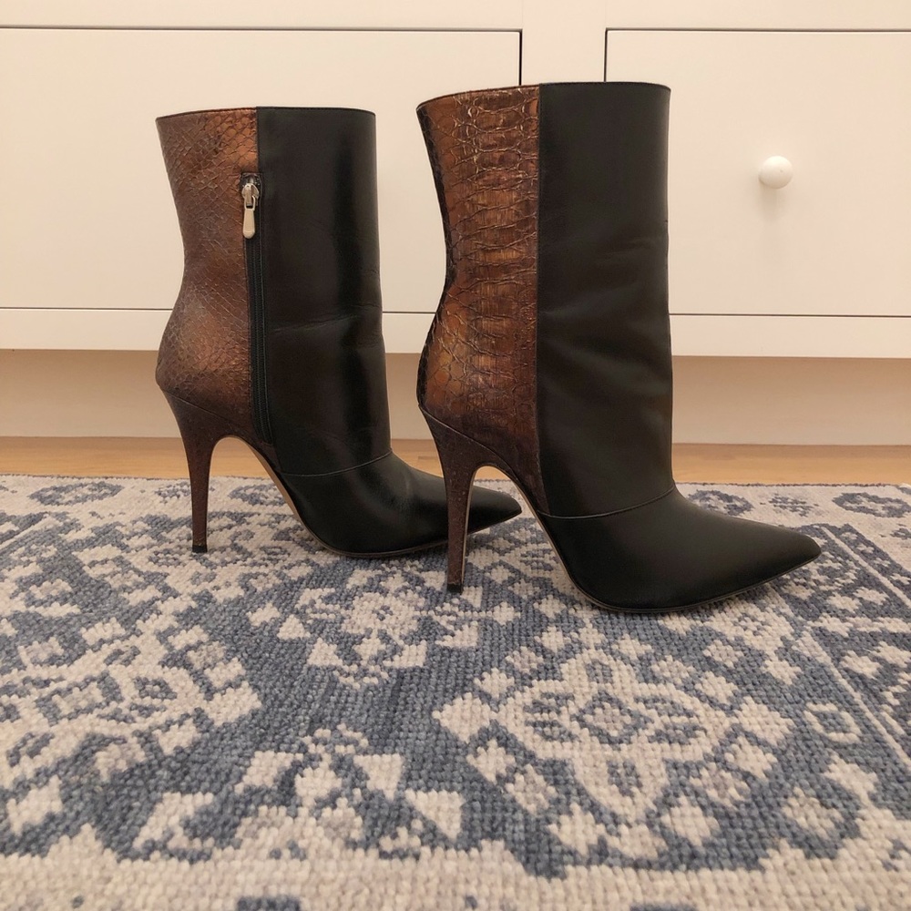 Emerson Fry Black Leather and Brown Croc-Texture Stiletto Ankle Boots